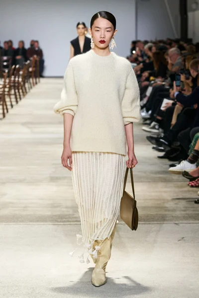 Look 6